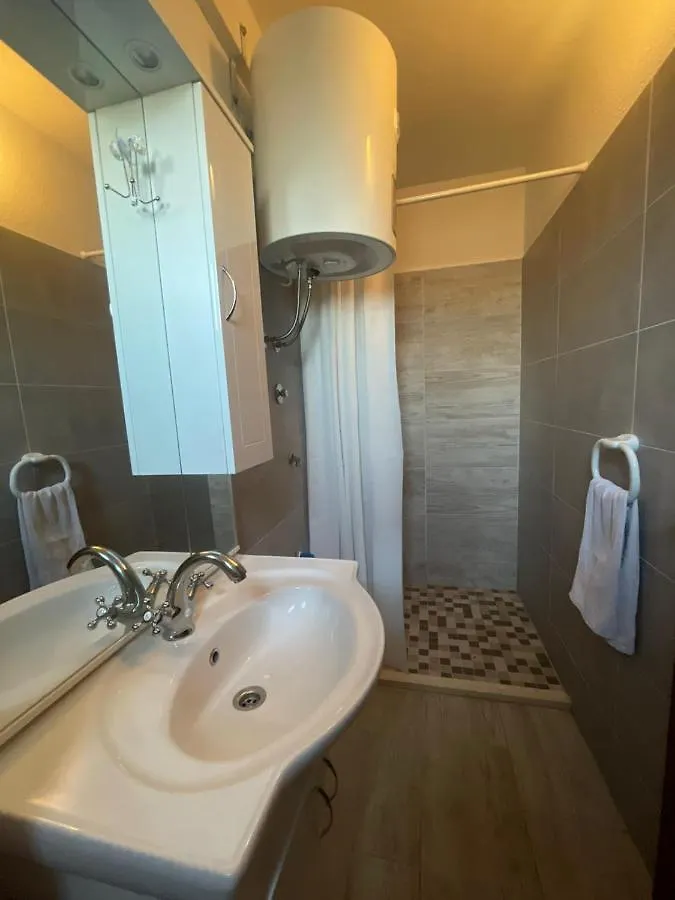 Studio Apartment Dona Τρογκίρ Κροατία